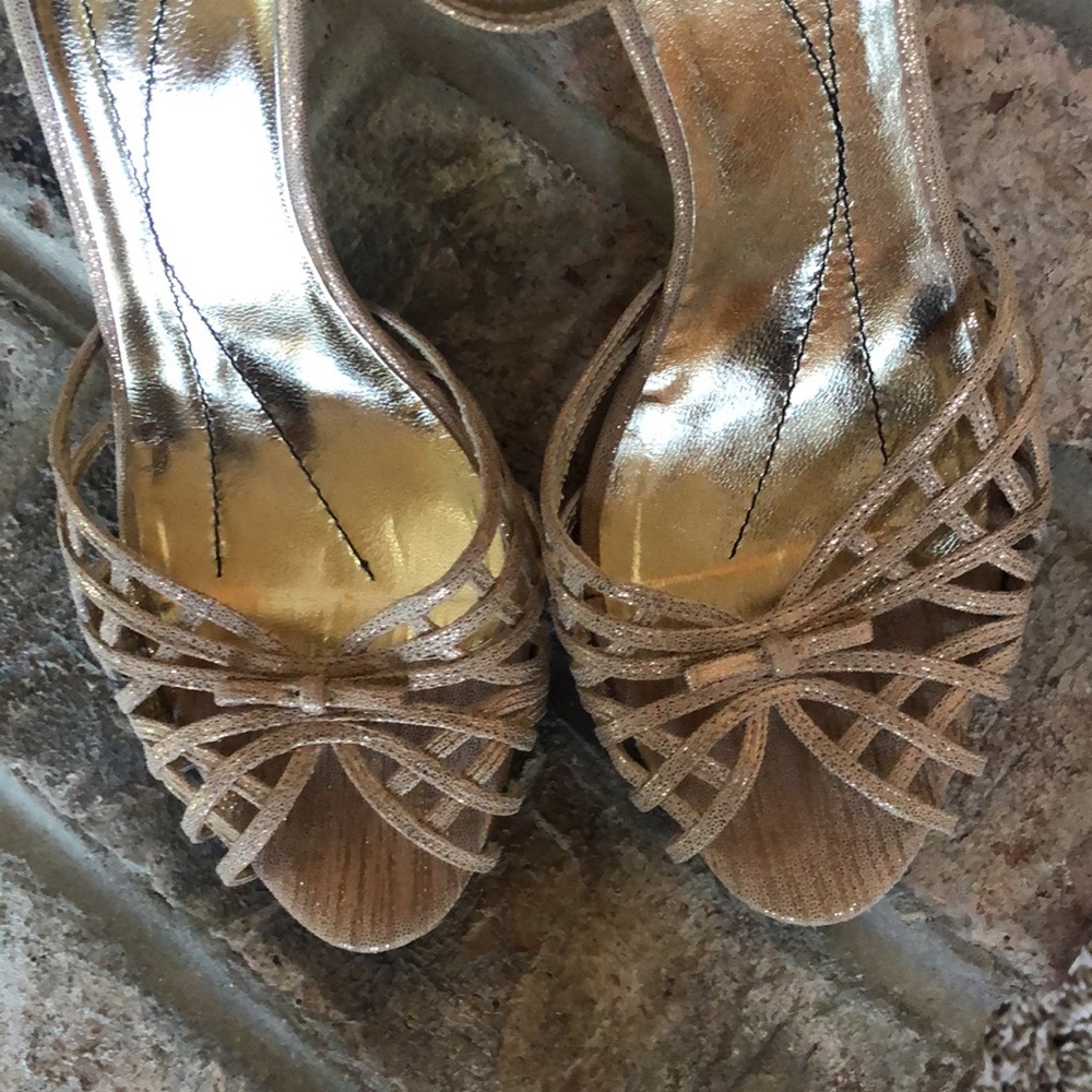 Kate Spade Gold Metallic Heels - Picture 4 of 6
